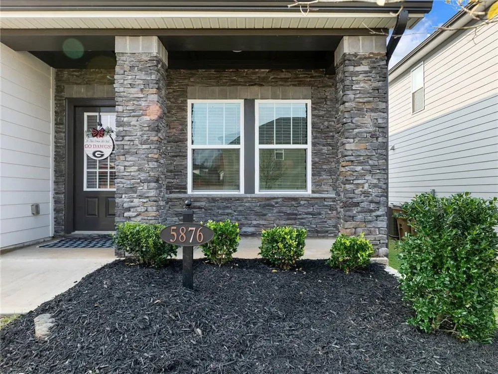 5876 Hackberry Ln, Braselton, GA 30517