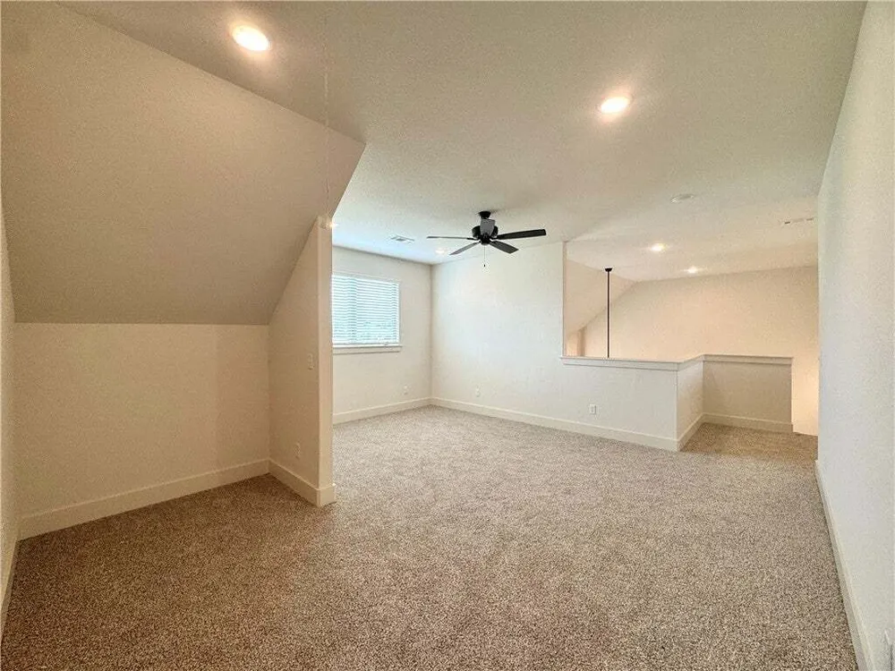 SW Post Loop, Bentonville, AR 72713