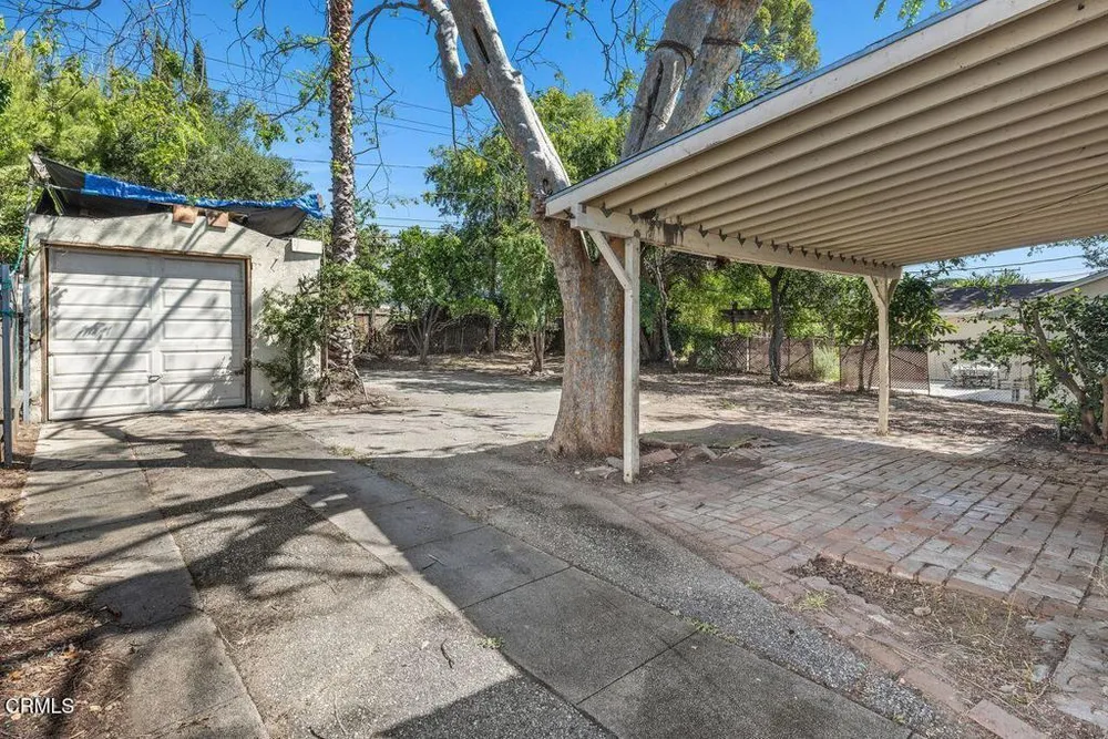 2193 Casa Grande St, Pasadena, CA 91104-4104