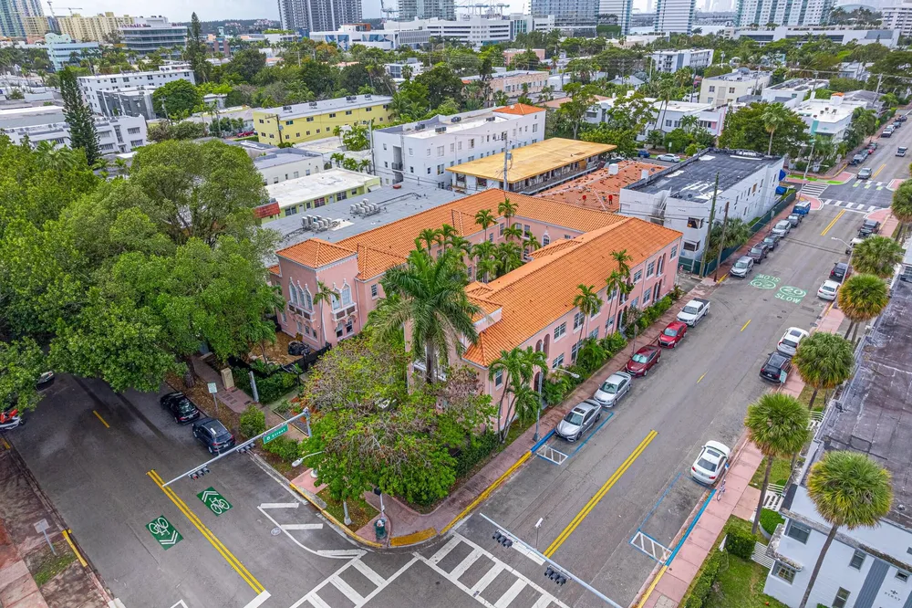 758 Meridian Ave, Miami Beach, FL 33139
