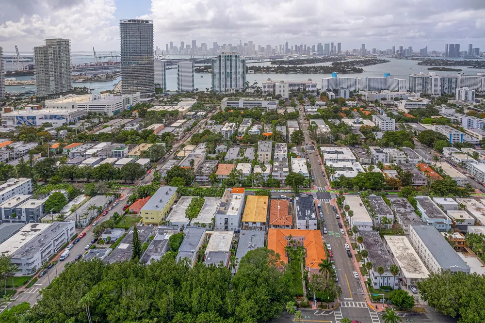 758 Meridian Ave, Miami Beach, FL 33139