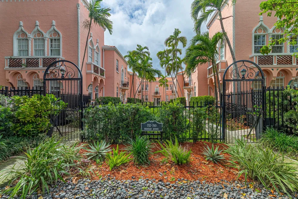 758 Meridian Ave, Miami Beach, FL 33139