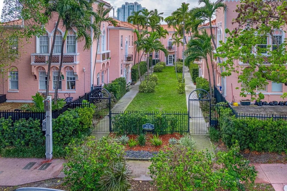758 Meridian Ave, Miami Beach, FL 33139