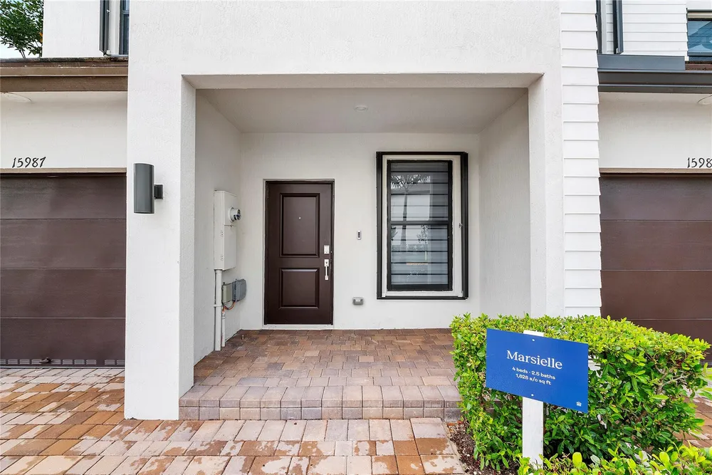 15987 SW 2nd Pl, Pembroke Pines, FL 33027