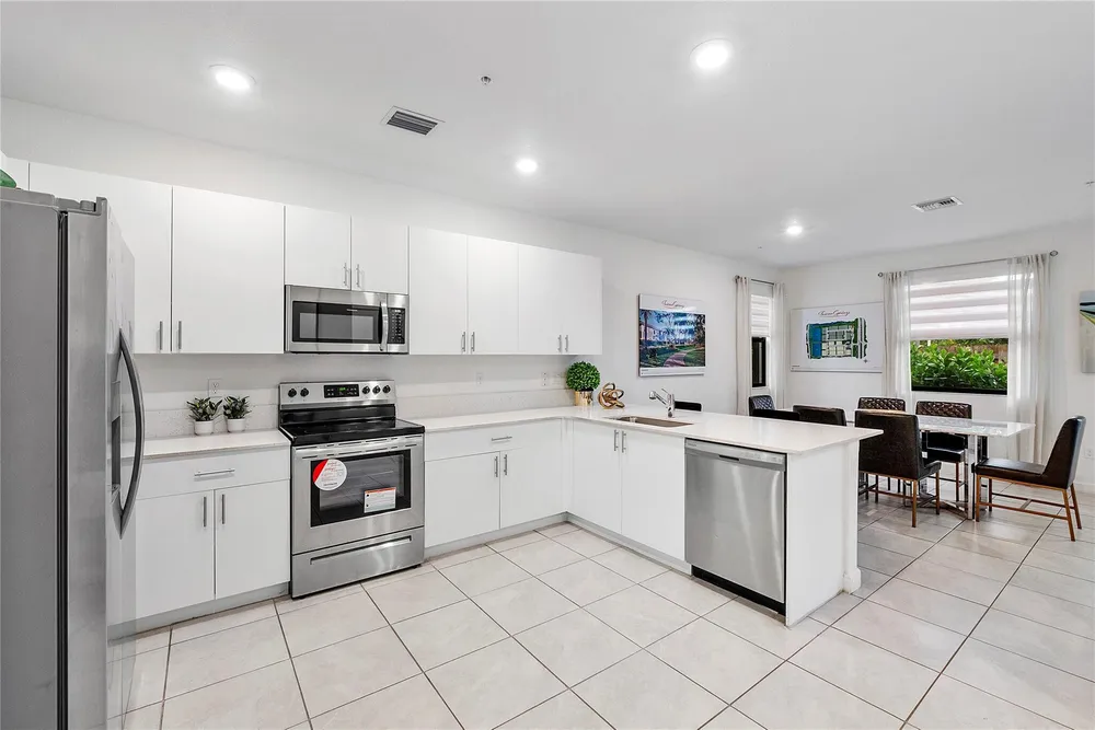 15987 SW 2nd Pl, Pembroke Pines, FL 33027