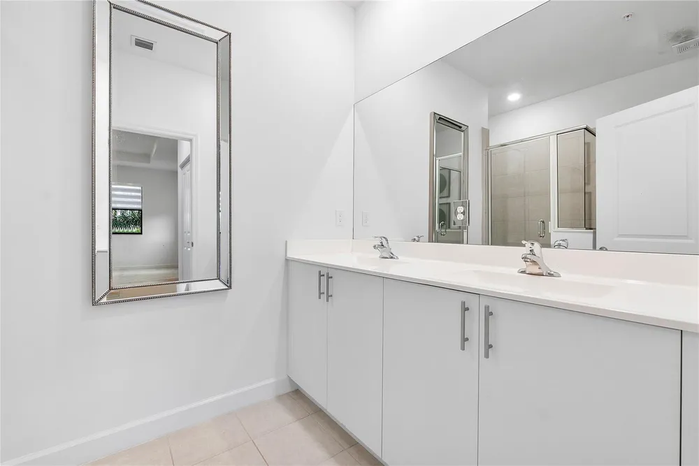 15987 SW 2nd Pl, Pembroke Pines, FL 33027
