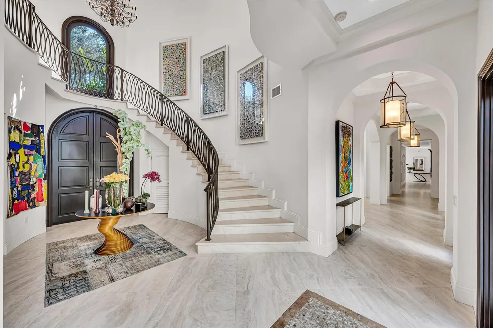 4955 SW 83rd St, Miami, FL 33143