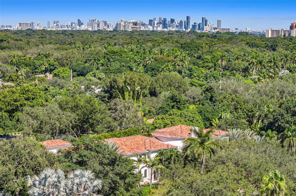 4955 SW 83rd St, Miami, FL 33143