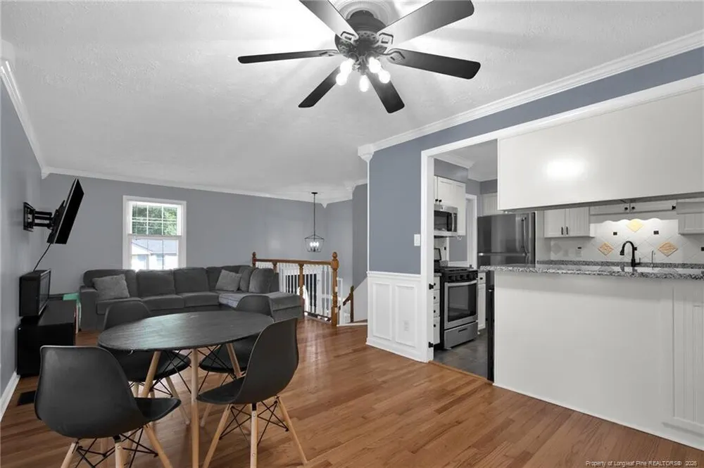 5031 Hampshire Dr, Fayetteville, NC 28311