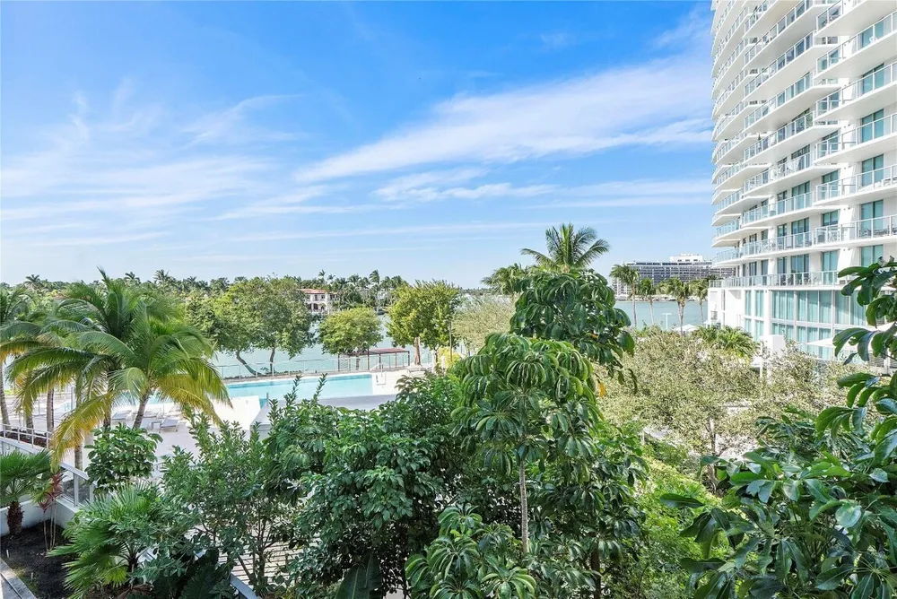 6620 Indian Creek Dr, Miami Beach, FL 33141