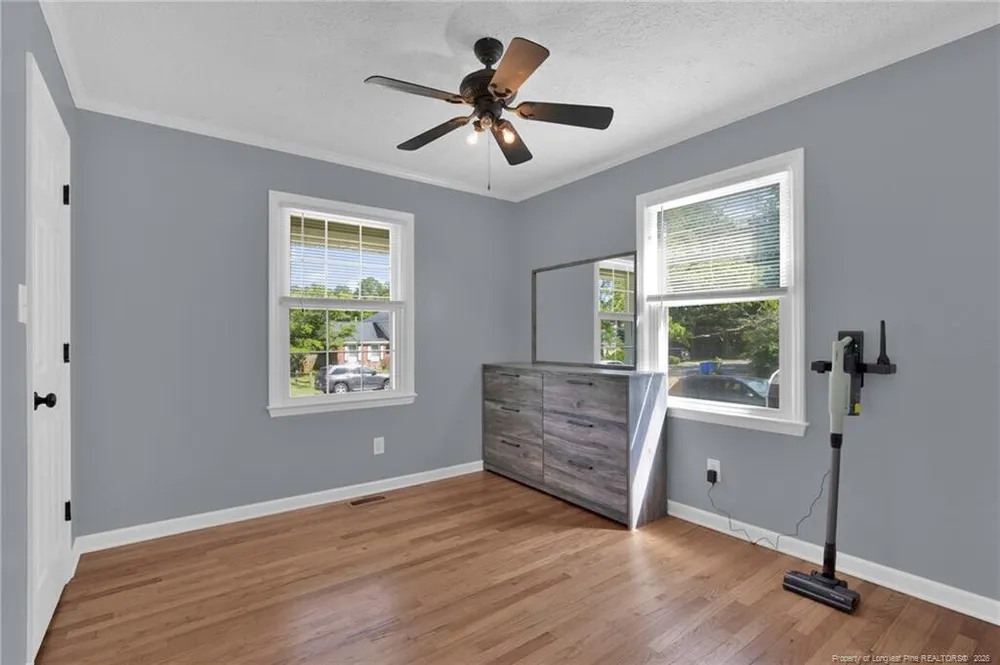 5031 Hampshire Dr, Fayetteville, NC 28311