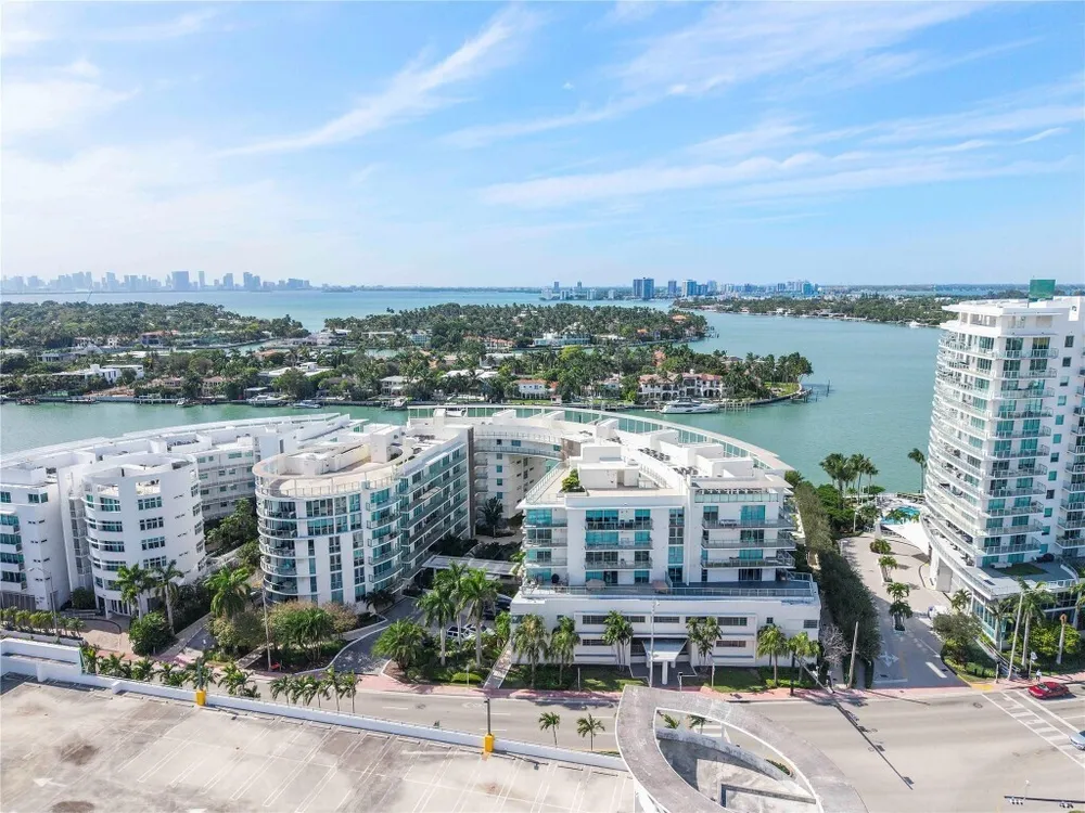 6620 Indian Creek Dr, Miami Beach, FL 33141