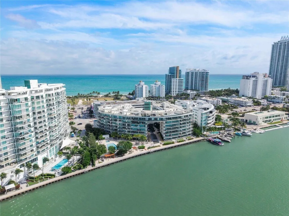 6620 Indian Creek Dr, Miami Beach, FL 33141