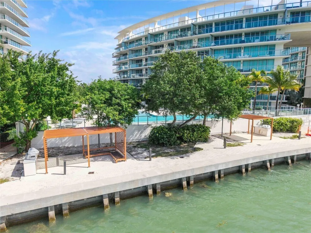 6620 Indian Creek Dr, Miami Beach, FL 33141