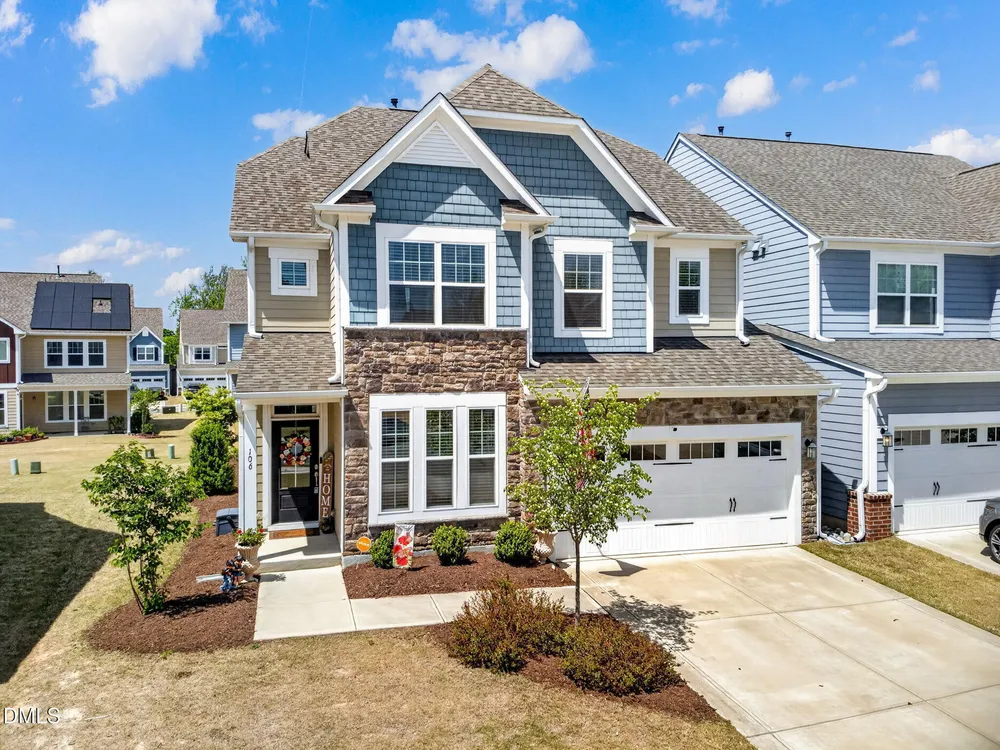 106 Cressida Woods Dr, Holly Springs, NC 27540