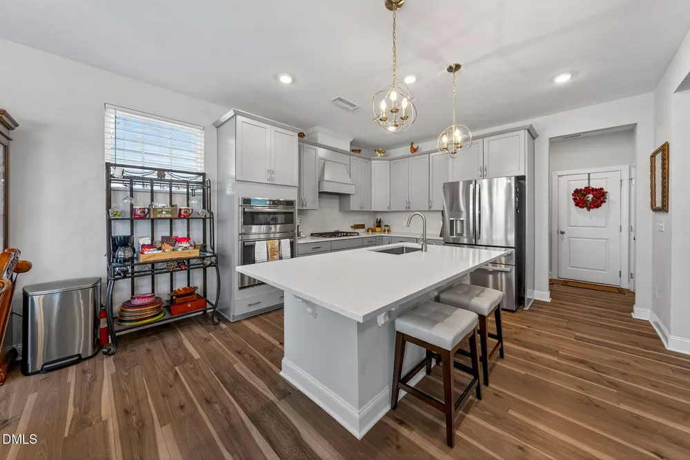 106 Cressida Woods Dr, Holly Springs, NC 27540