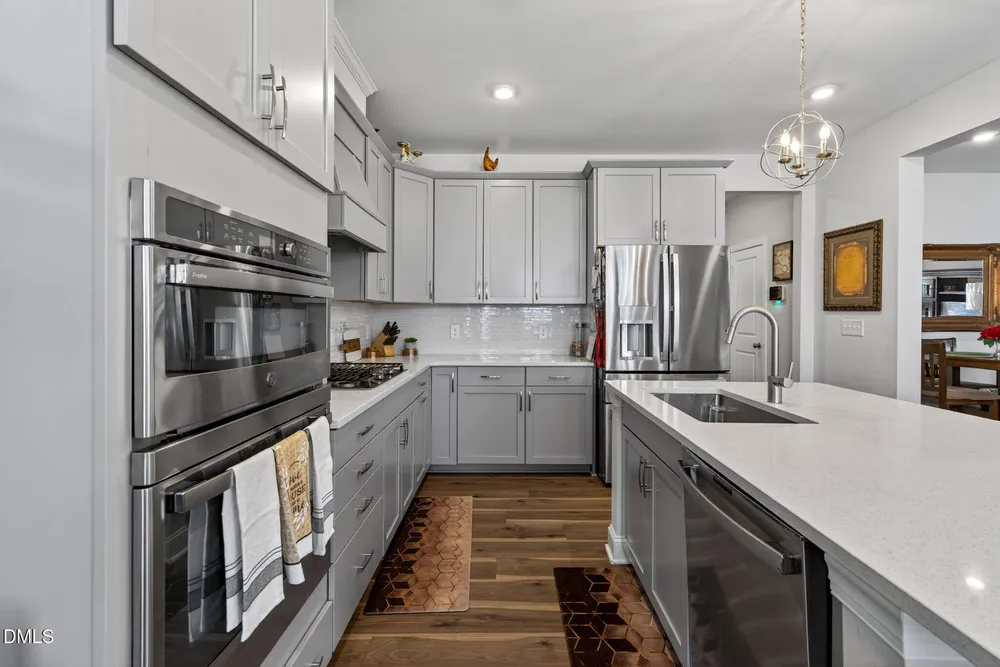 106 Cressida Woods Dr, Holly Springs, NC 27540