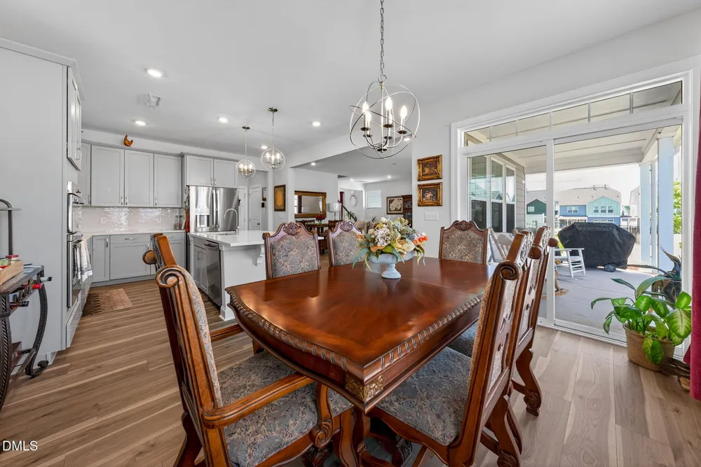 106 Cressida Woods Dr, Holly Springs, NC 27540
