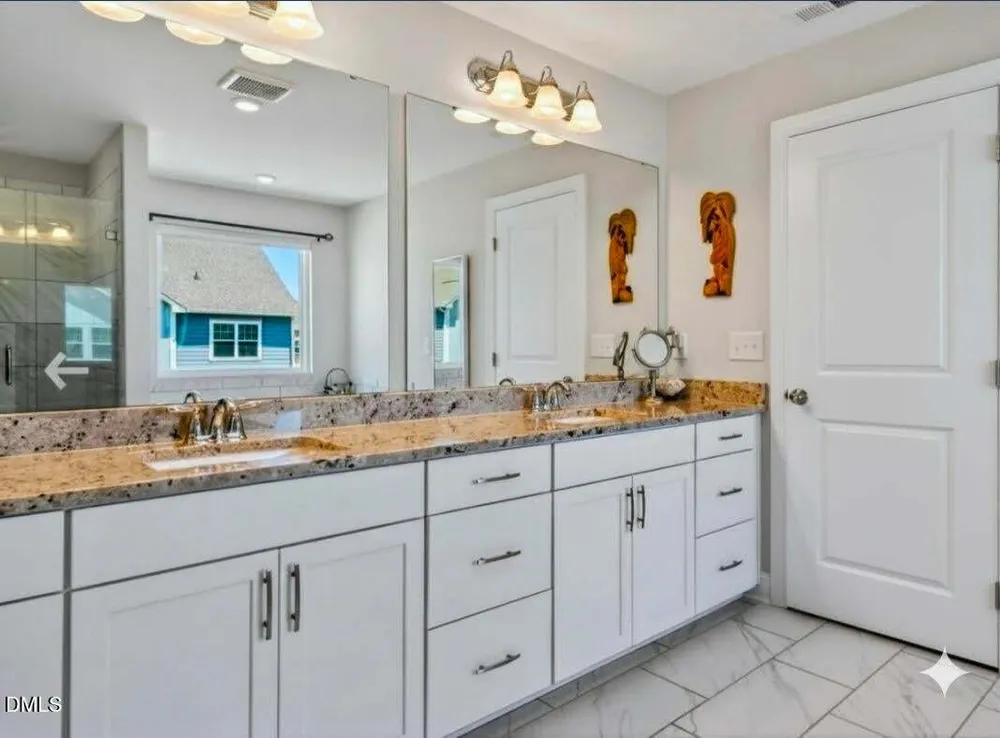 106 Cressida Woods Dr, Holly Springs, NC 27540