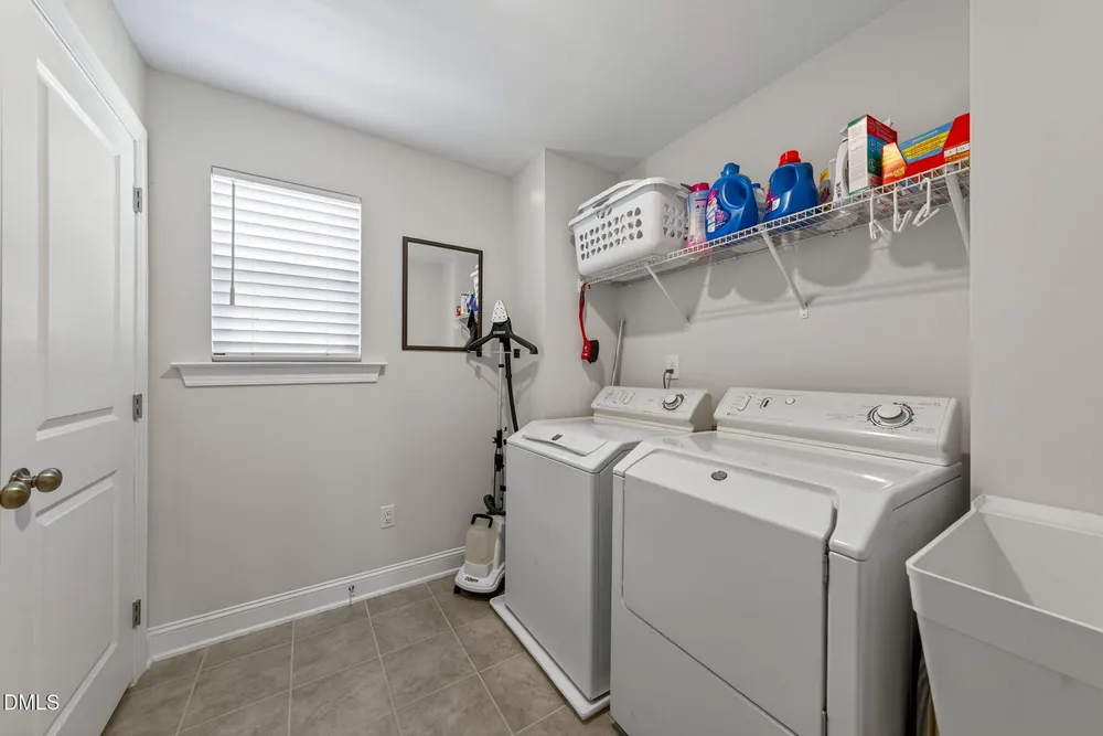 106 Cressida Woods Dr, Holly Springs, NC 27540