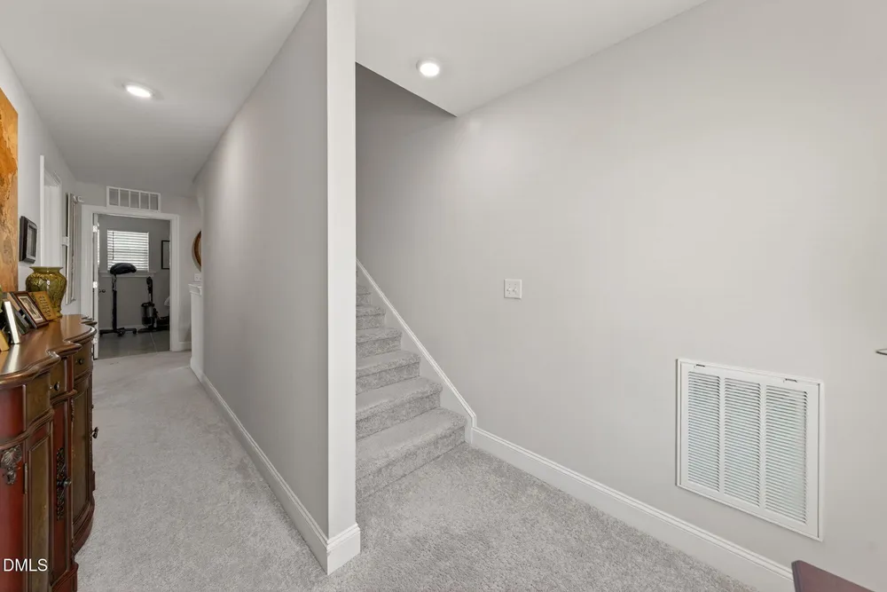 106 Cressida Woods Dr, Holly Springs, NC 27540