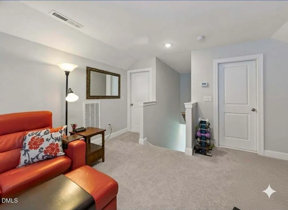 106 Cressida Woods Dr, Holly Springs, NC 27540