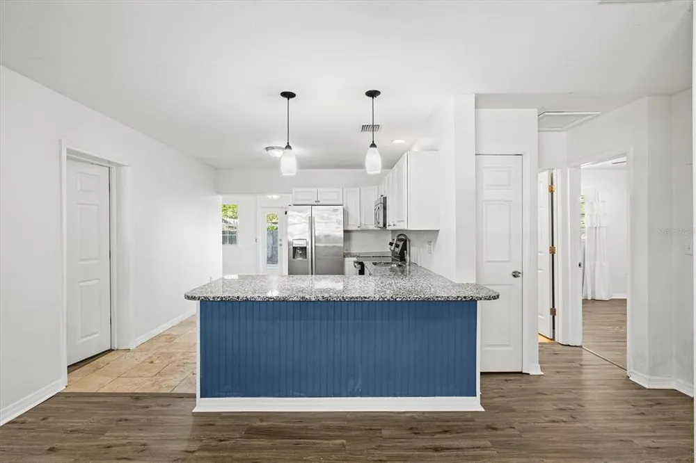5911 Olive Ave, Sarasota, FL 34231