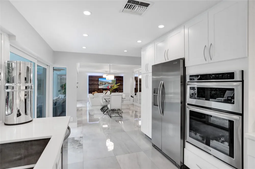 2051 NE 59th Ct, Fort Lauderdale, FL 33308