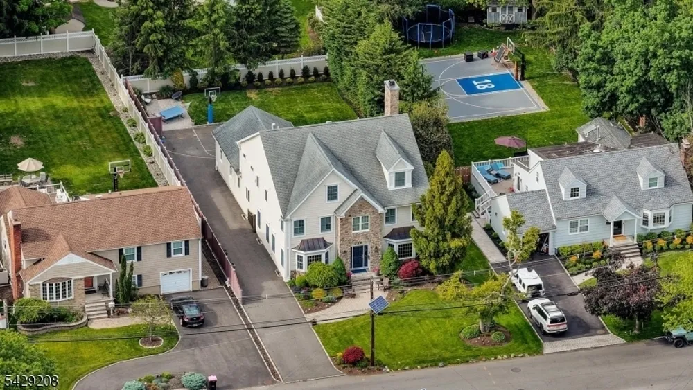734 Woodland Ave, Westfield, NJ 07090
