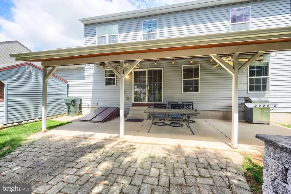 3742 Kimberly Ln, Dover, PA 17315