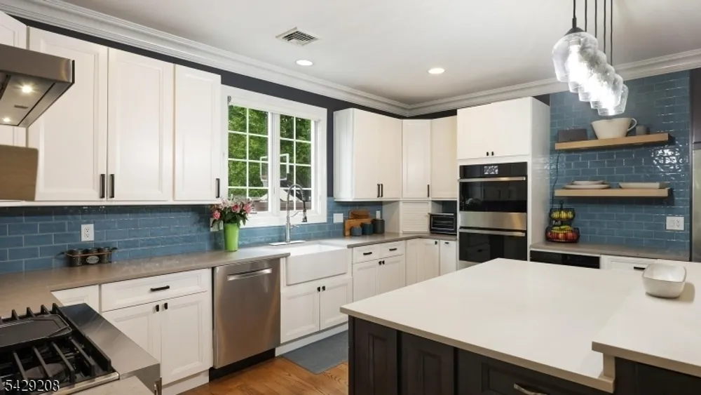 734 Woodland Ave, Westfield, NJ 07090