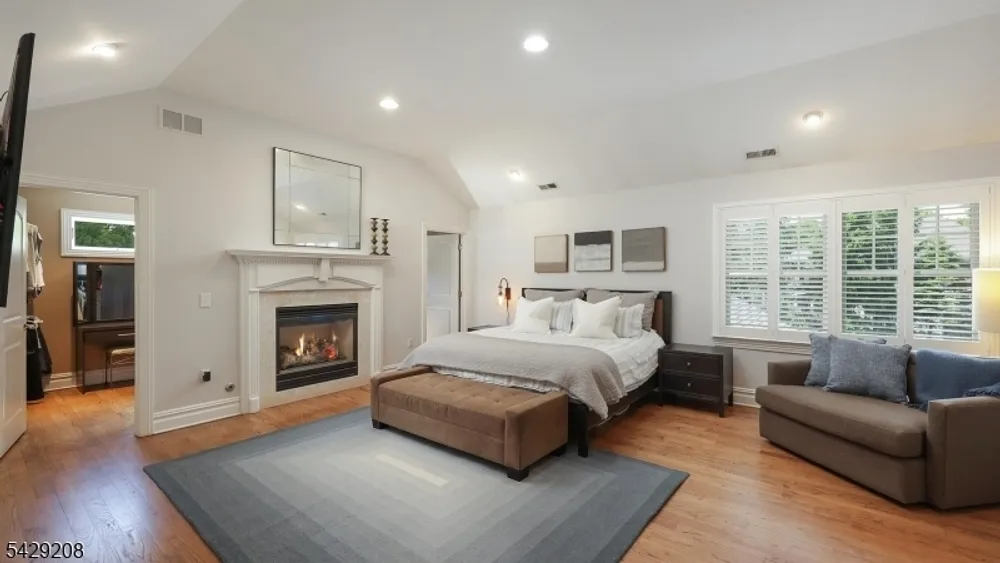 734 Woodland Ave, Westfield, NJ 07090