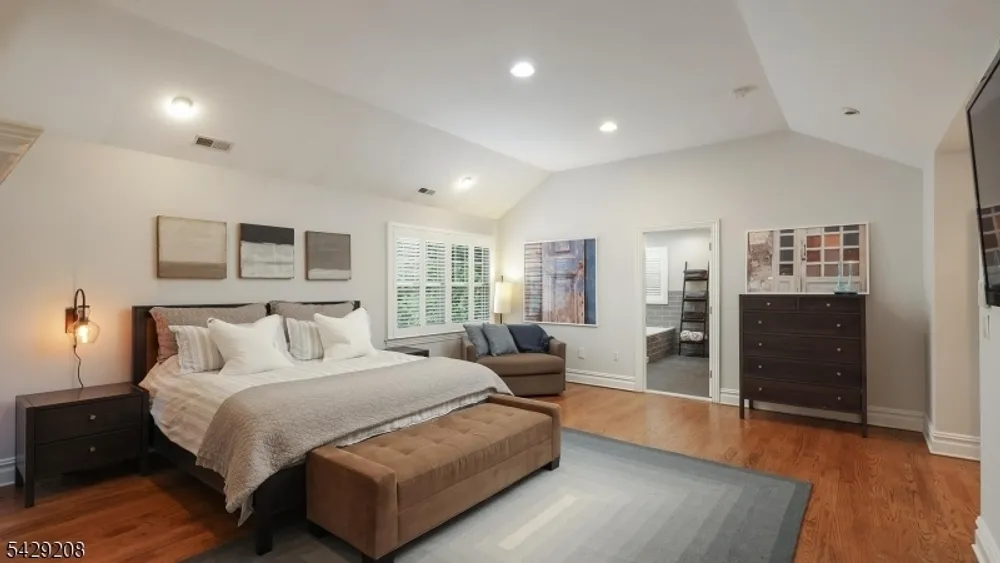 734 Woodland Ave, Westfield, NJ 07090