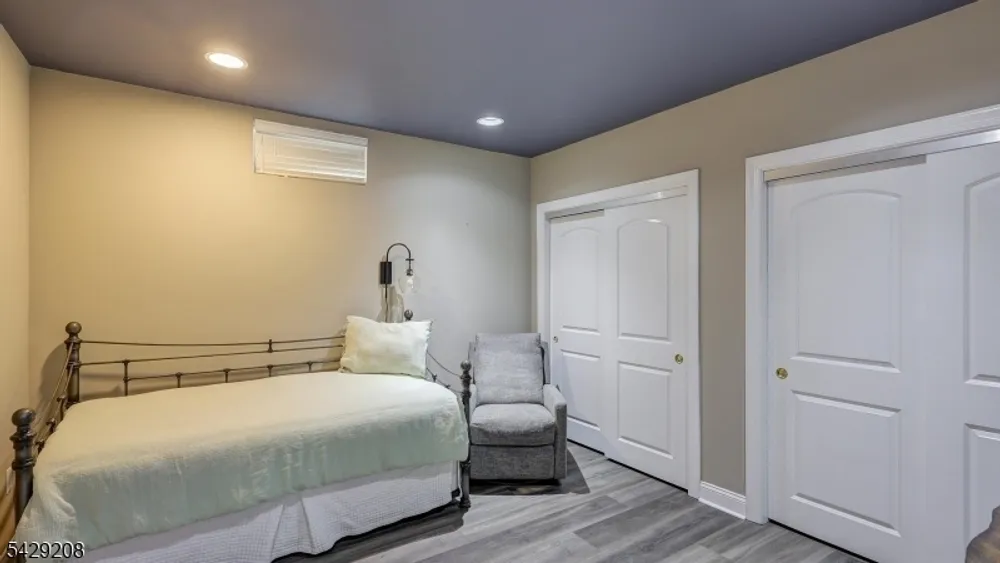 734 Woodland Ave, Westfield, NJ 07090