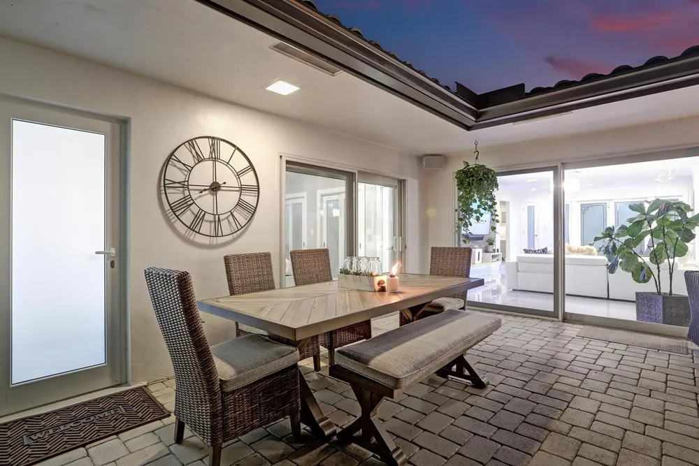 2051 NE 59th Ct, Fort Lauderdale, FL 33308