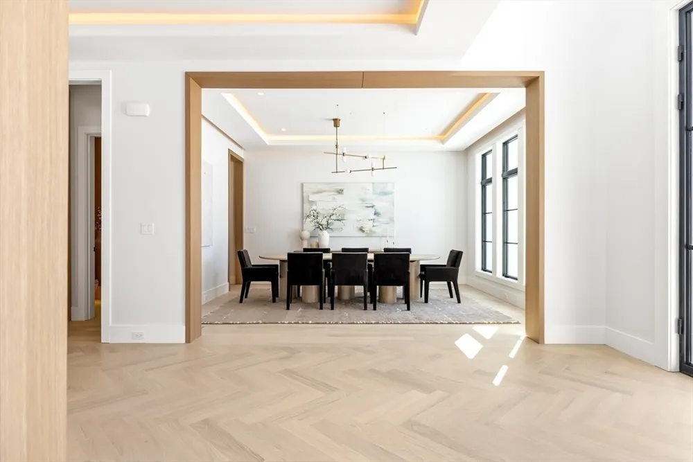 28 Dorothy Rd, Newton, MA 02459