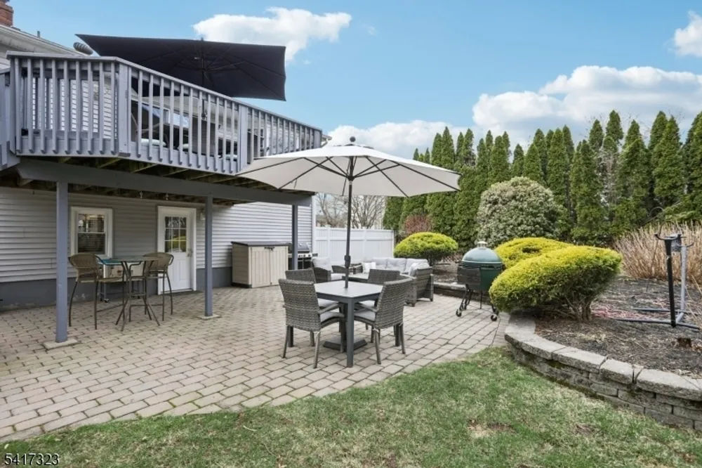 116 Carol Pl, Wayne, NJ 07470
