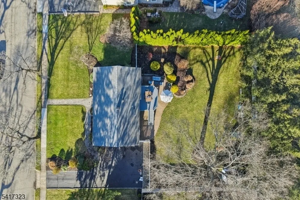 116 Carol Pl, Wayne, NJ 07470