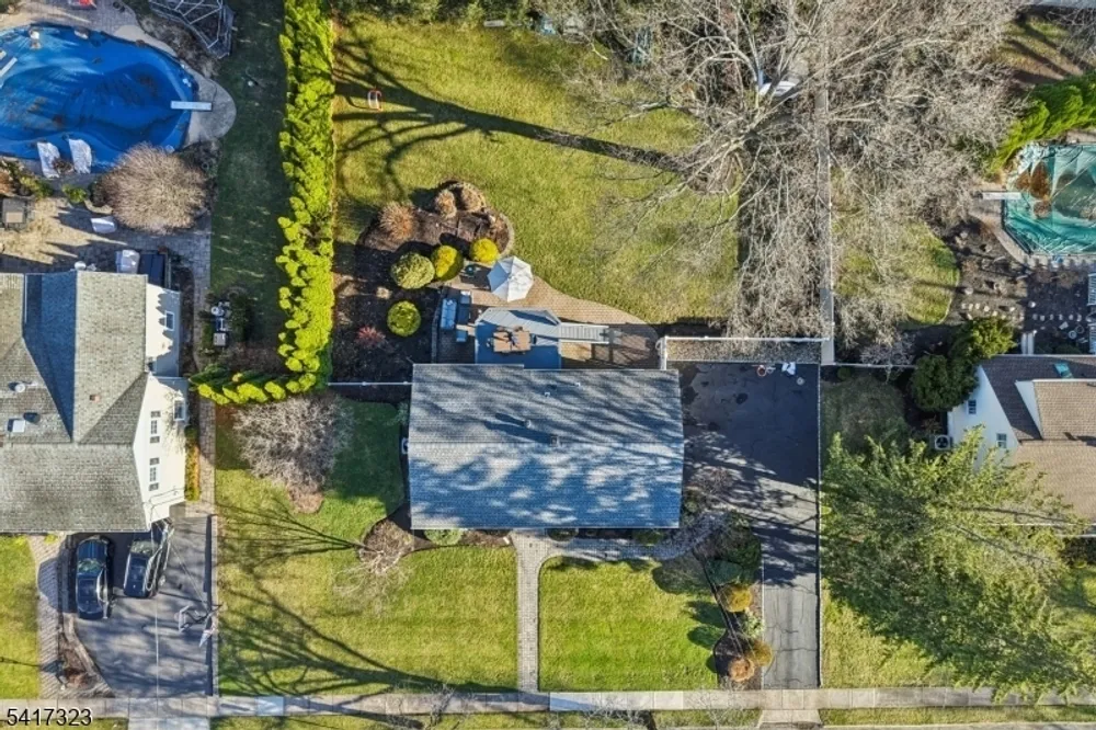 116 Carol Pl, Wayne, NJ 07470