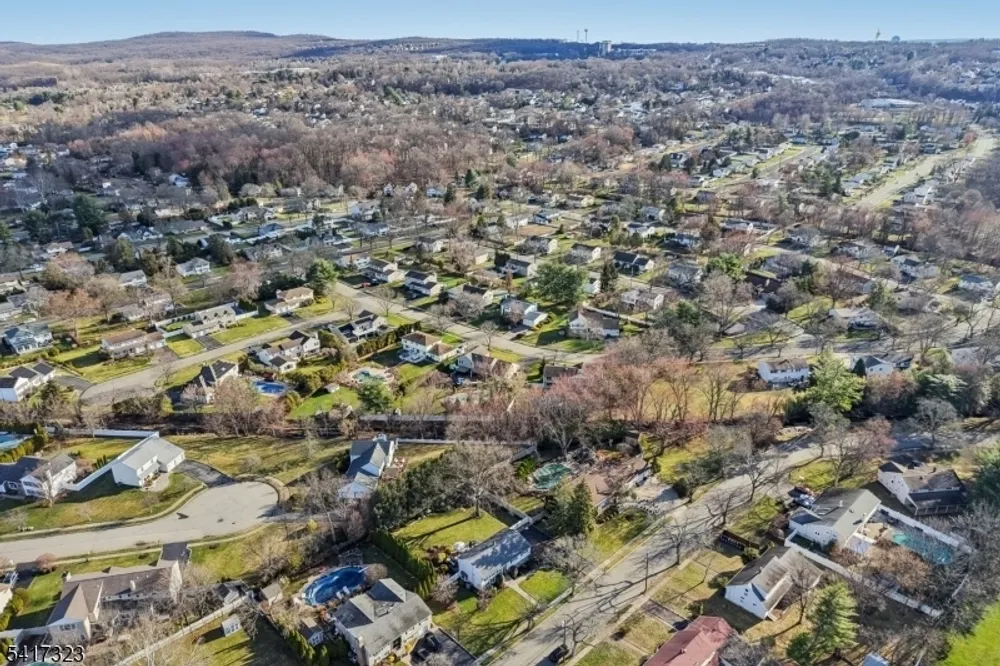 116 Carol Pl, Wayne, NJ 07470
