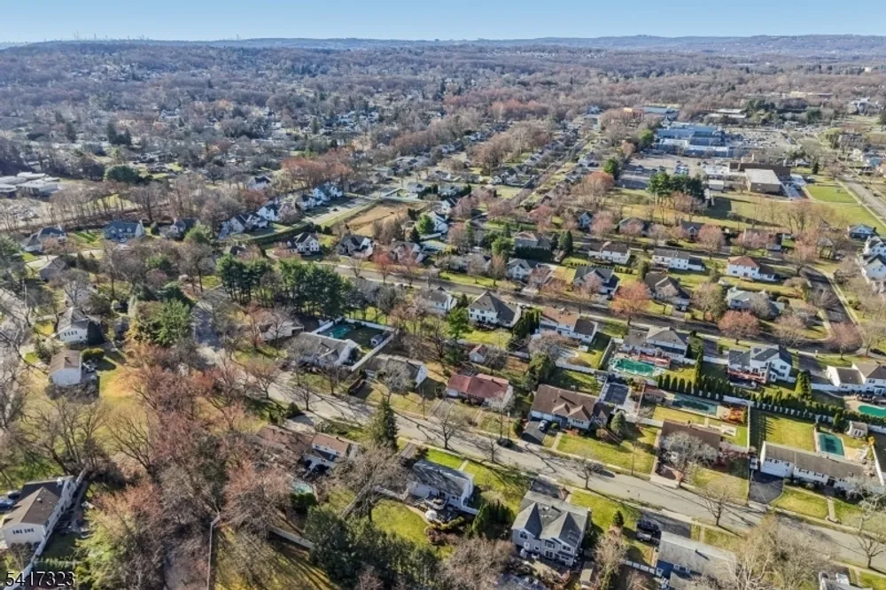 116 Carol Pl, Wayne, NJ 07470
