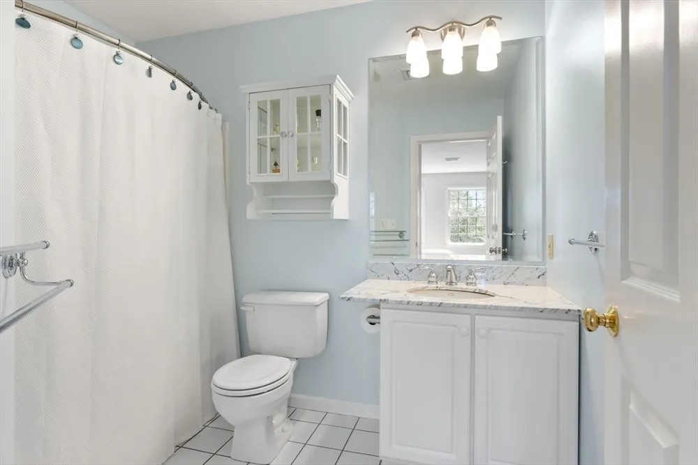26 Buena Vista Rd, Wellesley, MA 02482