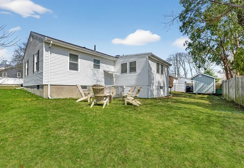 9 Valley Rd, Norwood, MA 02062