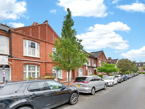 Algarve Road, Londonphoto