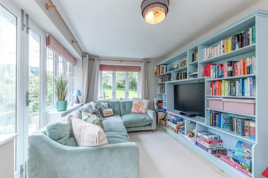 Property Image 9