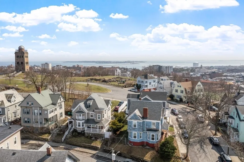 51 High Rock St, Lynn, MA 01902