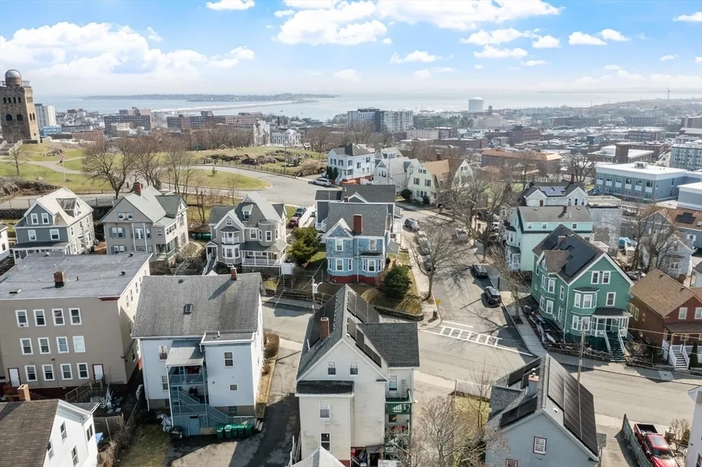 51 High Rock St, Lynn, MA 01902
