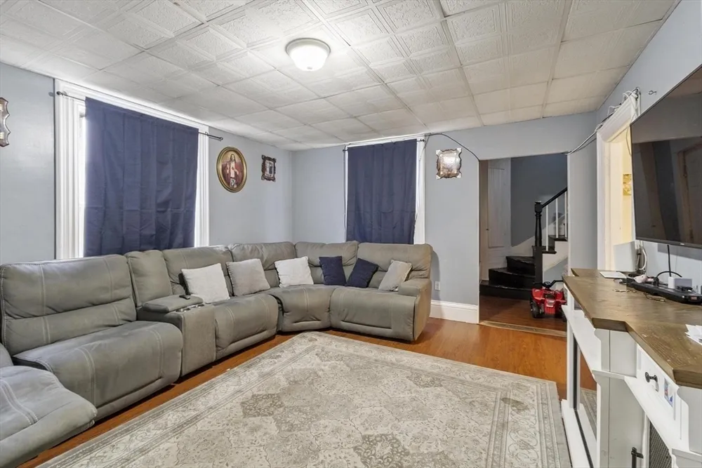 51 High Rock St, Lynn, MA 01902