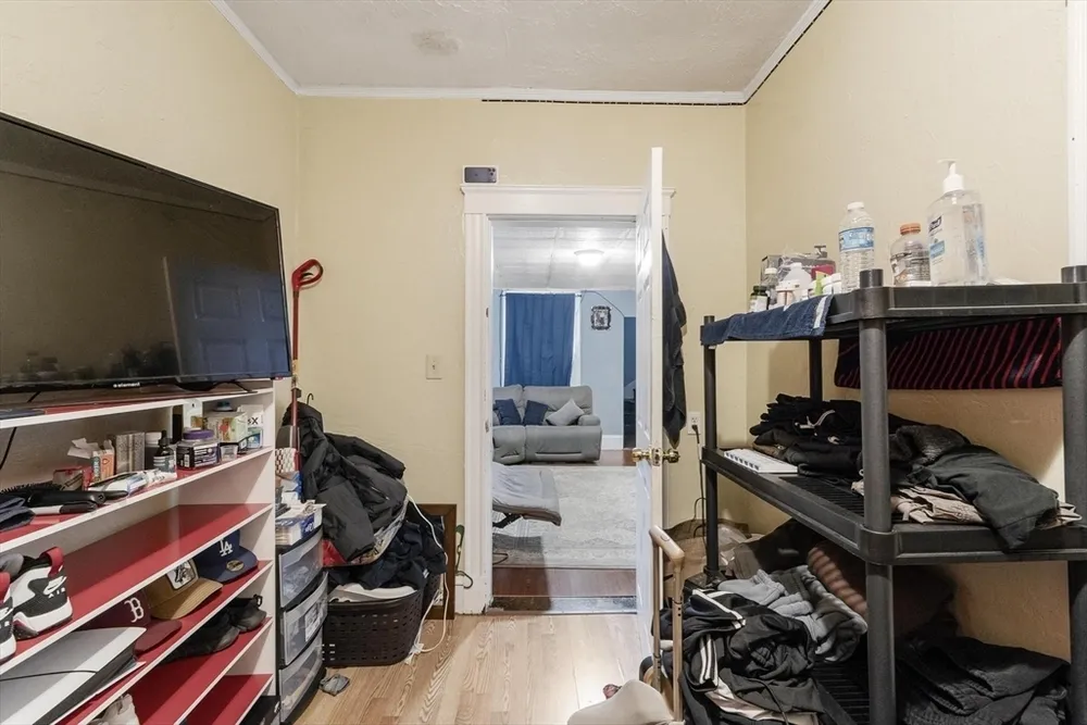 51 High Rock St, Lynn, MA 01902