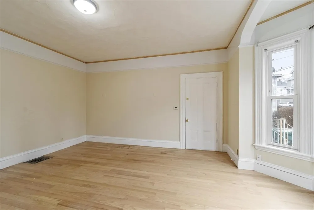51 High Rock St, Lynn, MA 01902